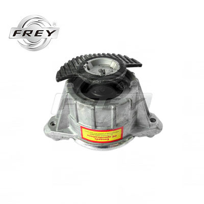 W204 W212 C204 Mercedes Benz Engine Mount, 2042404217 Front Engine Motor Mount