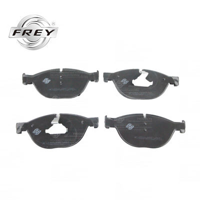 34116851269 Bagian Sistem Pengereman Bantalan Rem Depan Set Untuk BMW F02 F07 F10