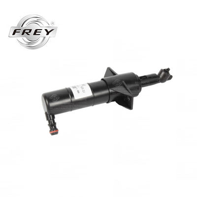 Suku Cadang Mobil Kiri Headlight Washer Nozzle OEM 2048601347 Untuk Mercedes Benz X204
