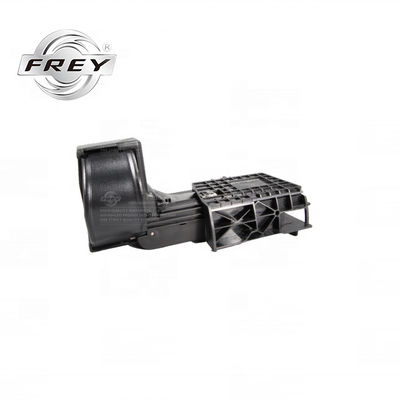 Pemegang Cangkir Suku Cadang Mobil 2036800879 untuk Mobil Cadangan Mobil Mercedes Benz W203